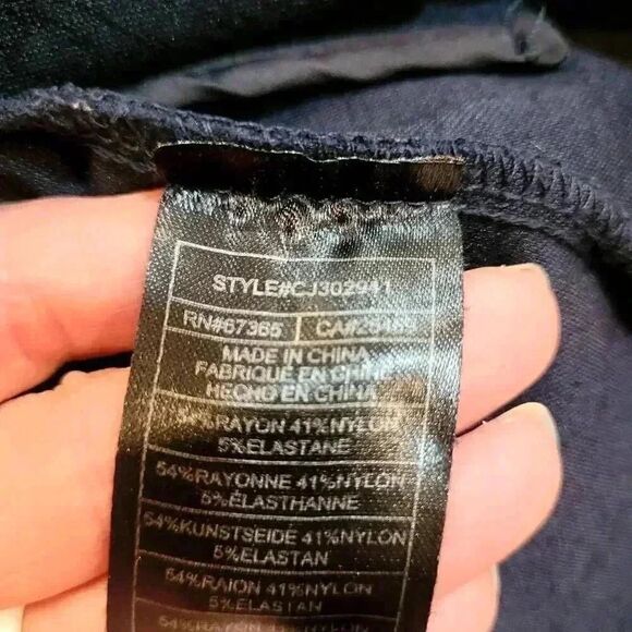 Cupcakes & Cashmere Women's Navy Rayon/Nylon/Spandex Blazer - Picture 11 of 11